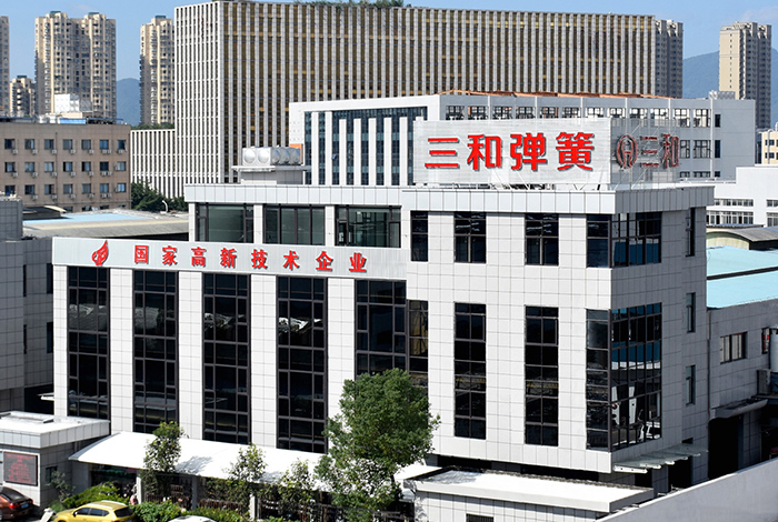 淄博金河礦用濕式除塵風(fēng)機(jī)其中部件水質(zhì)過(guò)濾器和機(jī)架的作用